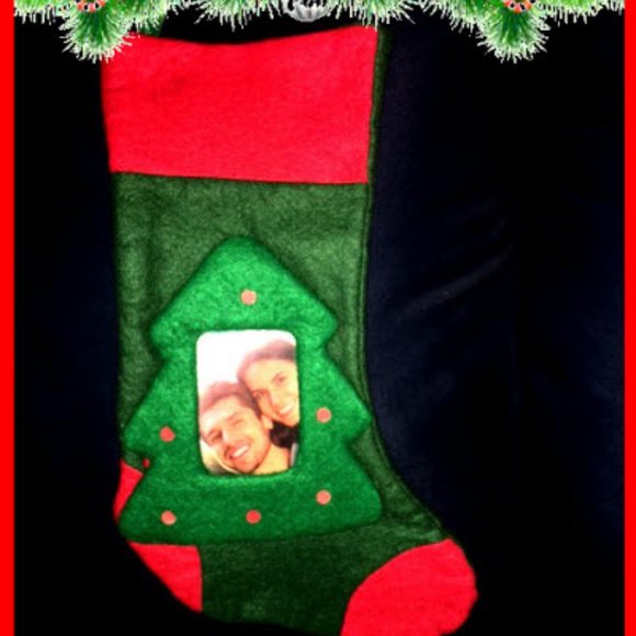 CUTE CHRISTMAS STOCKING WITH PHOTO HOLDER TO DISPLAY YOUR LOVED ONES. NEW - Picture 2 of 2